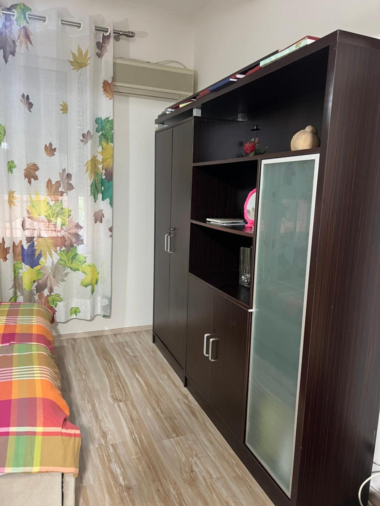 Ergi'S Studio Apartment Tiranë Ngoại thất bức ảnh