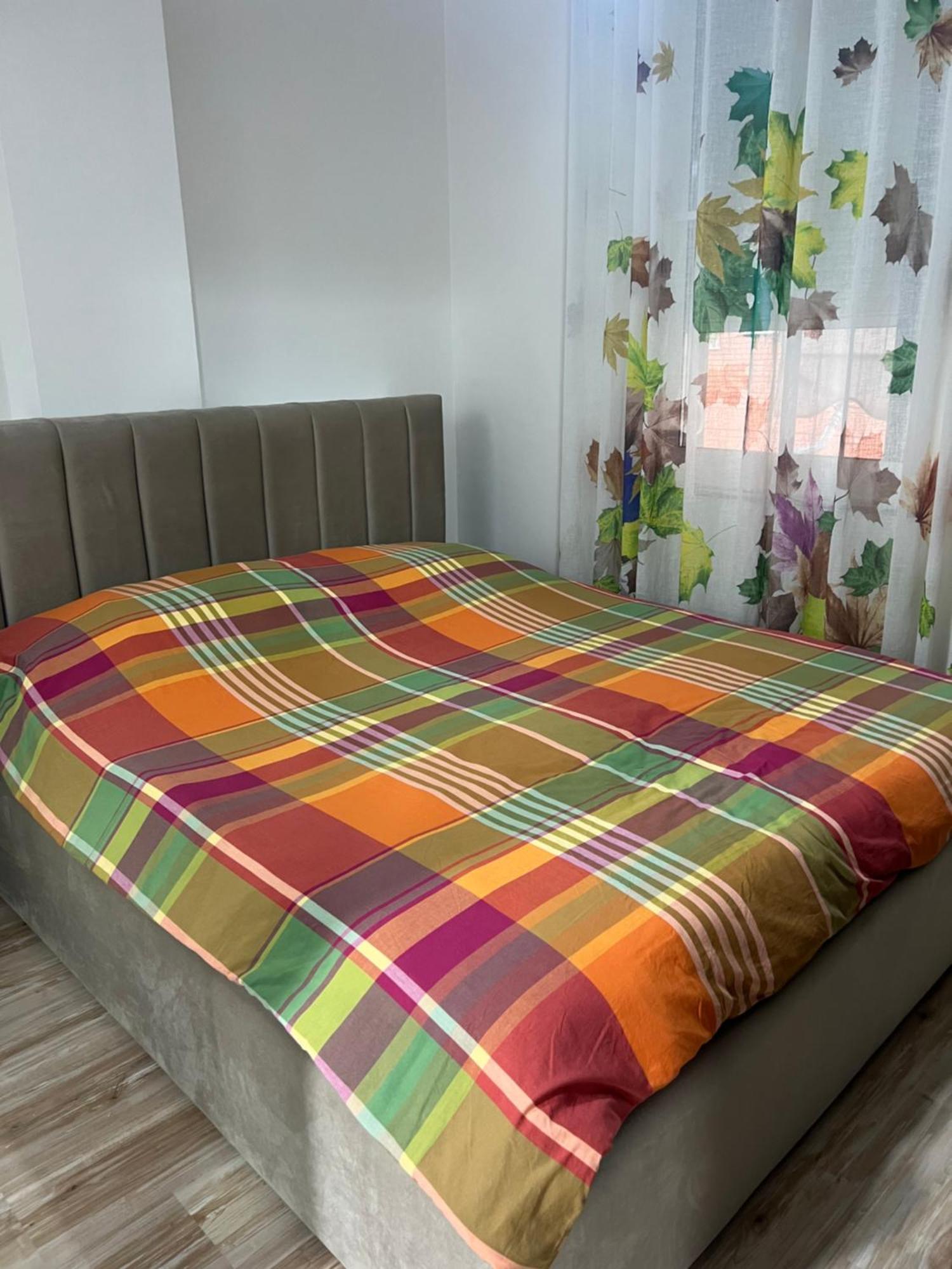 Ergi'S Studio Apartment Tiranë Ngoại thất bức ảnh